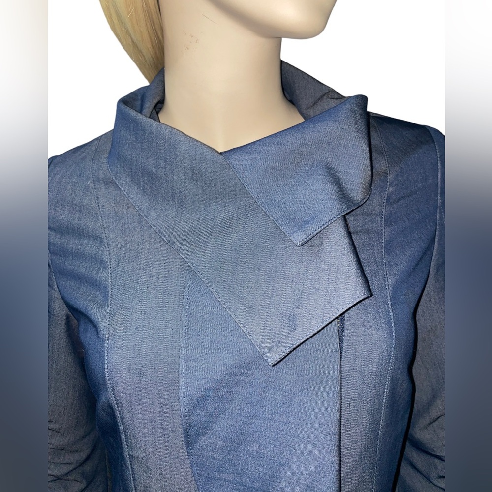 Periphery Jacket Ruffle Front - Picture 4 of 8
